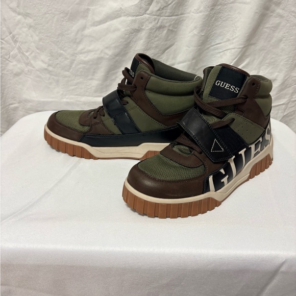 GUESS Men's Sneakers - Olive and Chocolate - Picture 3 of 13